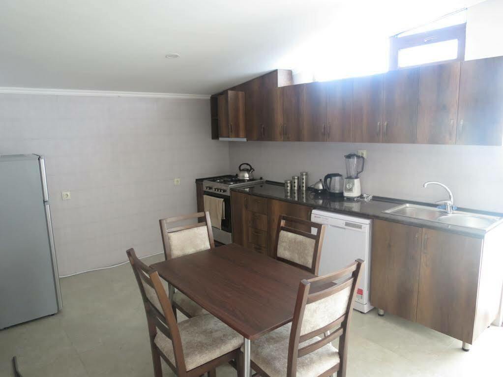 G&G Hotel Tbilisi Bagian luar foto