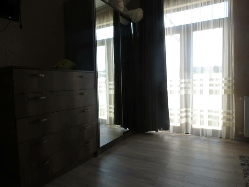 G&G Hotel Tbilisi Bagian luar foto